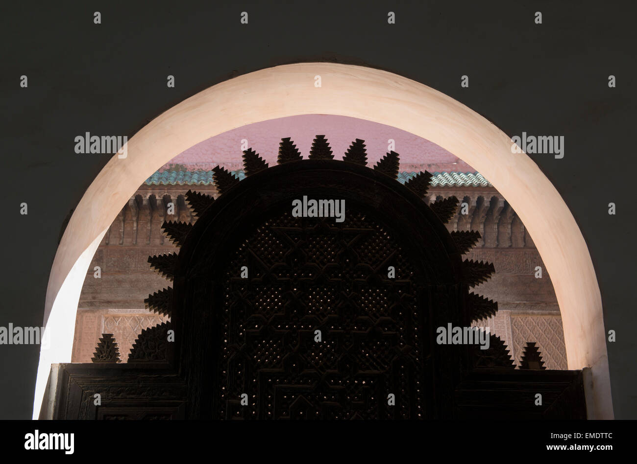 Médersa Ben Youssef, Marrakech, Maroc. Plus grande madrasa de Maroc fondée au 14ème siècle. Banque D'Images