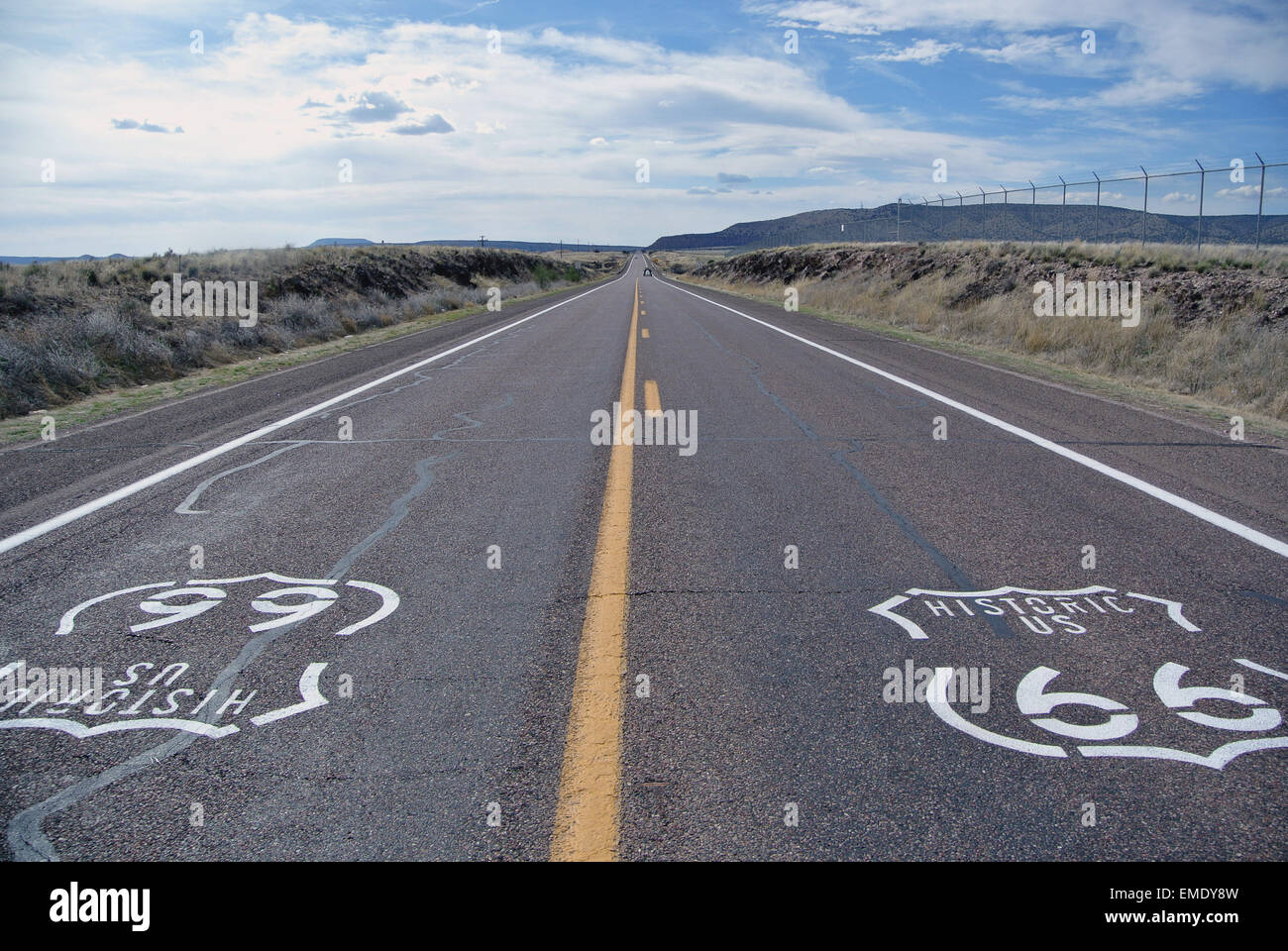 Vue de l'historique route 66 Route dans Seiligman Arizona Banque D'Images