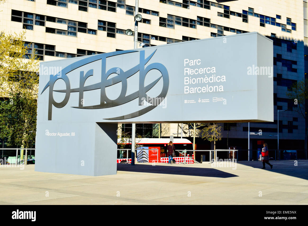 La recherche biomédicale Park Building par Manel Brullet et Albert Pineda. Vila Olímpica, Barcelone, Catalogne, Espagne. Banque D'Images