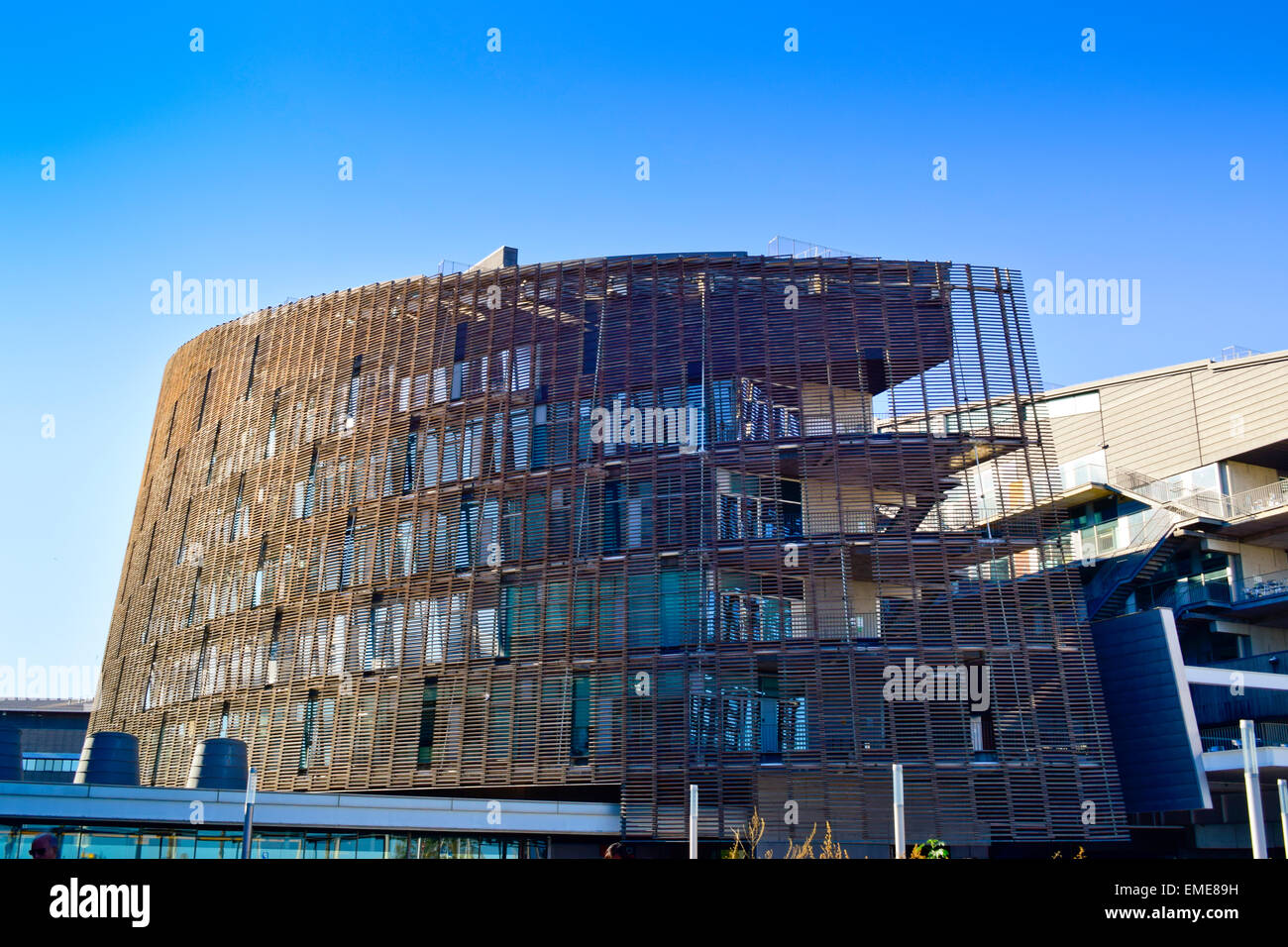 La recherche biomédicale Park Building par Manel Brullet et Albert Pineda. Vila Olímpica, Barcelone, Catalogne, Espagne. Banque D'Images