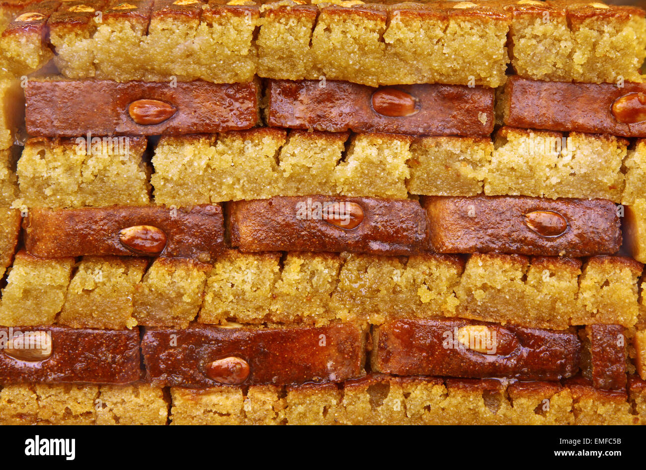 Baklava turc traditionnel (desserts sucrés faits de pâte fine, noix et miel) Banque D'Images