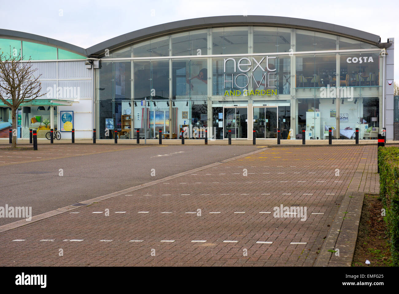 Suivant Accueil et centre de jardin store, Abbey Wood shopping park, Bristol, South Gloucestershire Banque D'Images