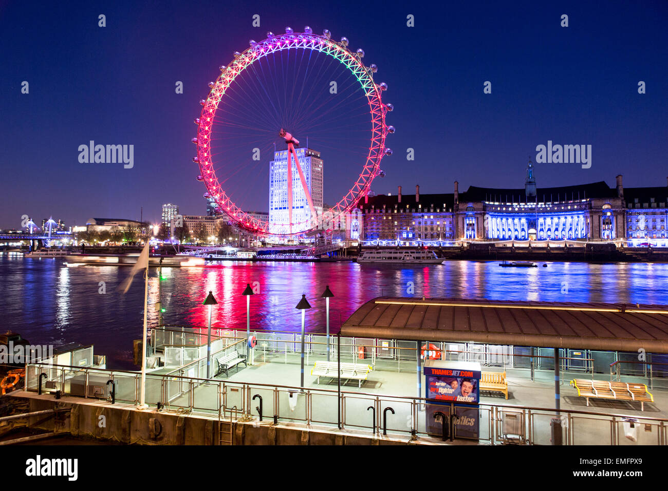 Le London Eye et la Tamise de nuit London UK Banque D'Images