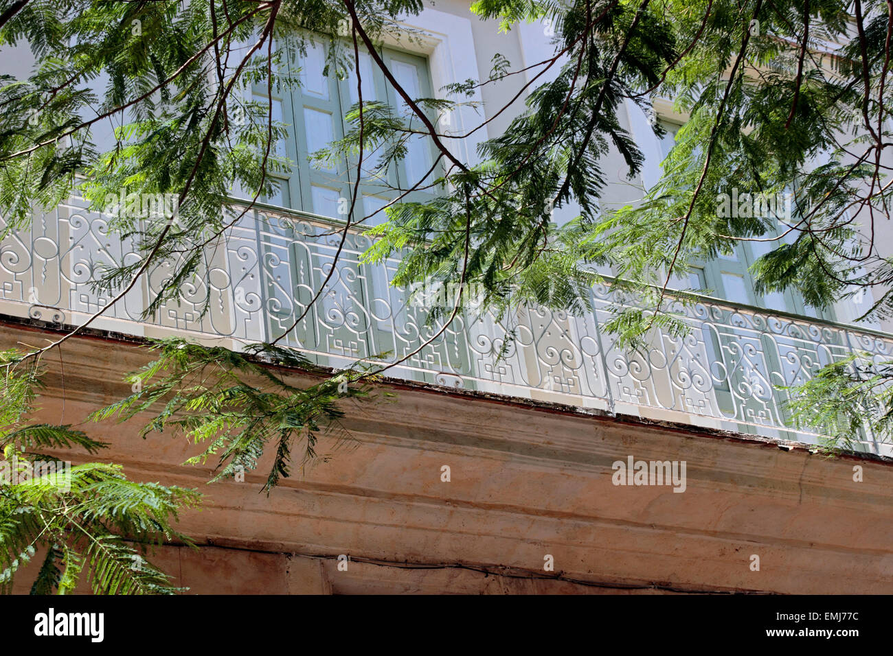 La façade de l'immeuble historique restauré dans la région de Plaza Vieja Cuba La Havane Banque D'Images