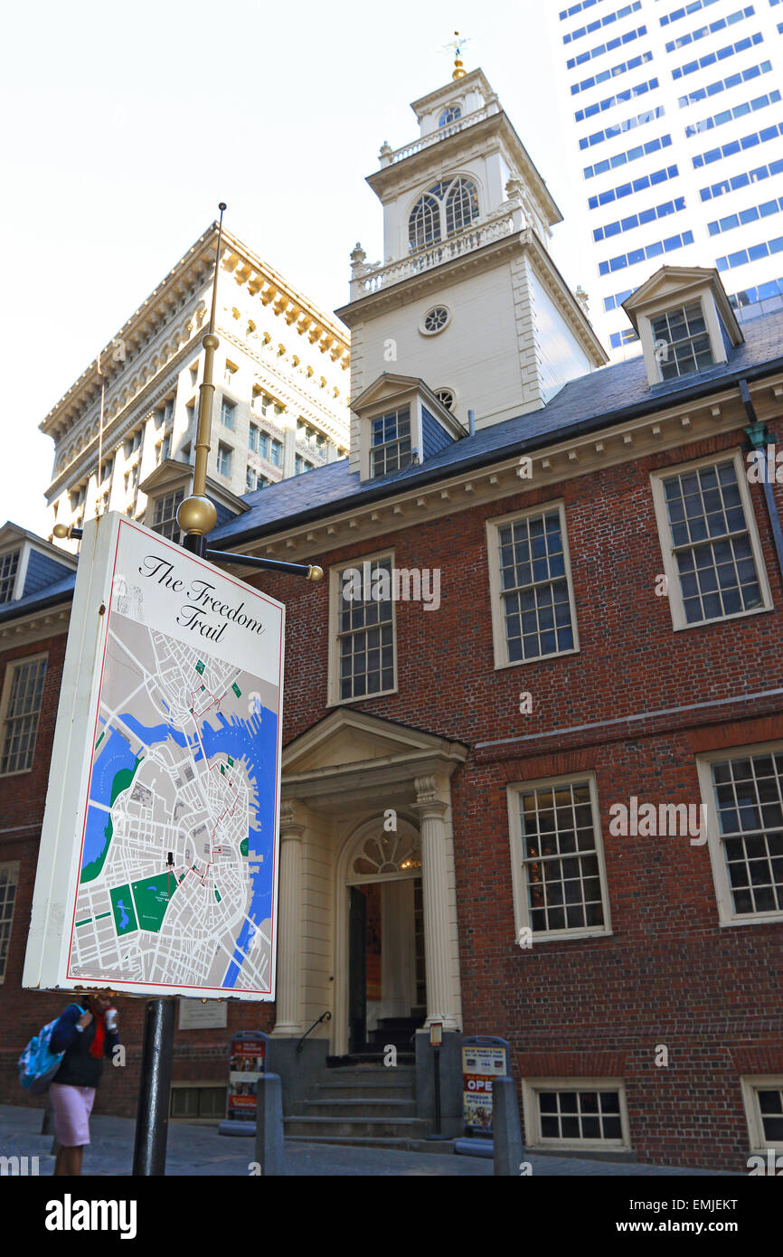 Boston Freedom Trail monument. Le Old State House site du massacre de Boston. Boston, Massachusetts. Banque D'Images