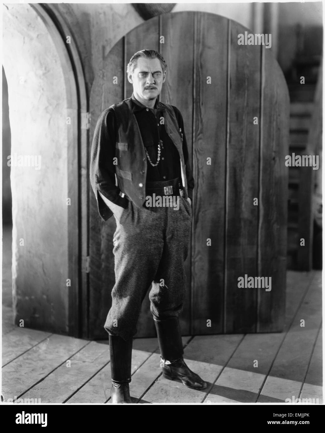 Lionel Barrymore, sur-ensemble du film 'Le Temptress', réalisé par Fred Niblo, vers 1925 Banque D'Images