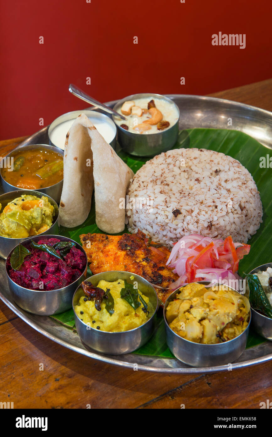 Thali indien du sud, restaurant gastronomique Malabar Junction, le Boutique Hotel Malabar House, Fort Kochi, Kerala, Inde Banque D'Images