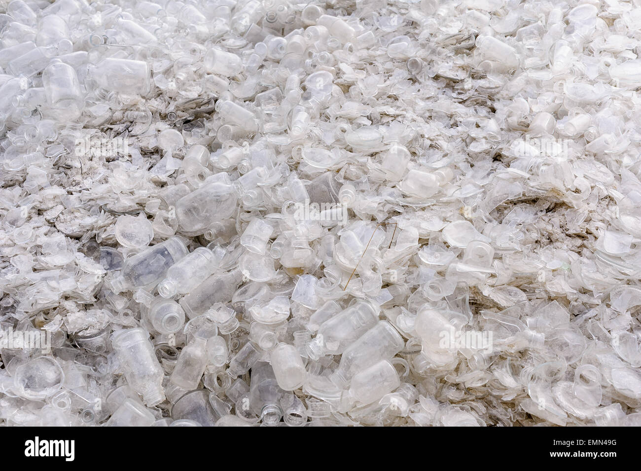 Tas de bouteille de verre pour le recyclage Banque D'Images
