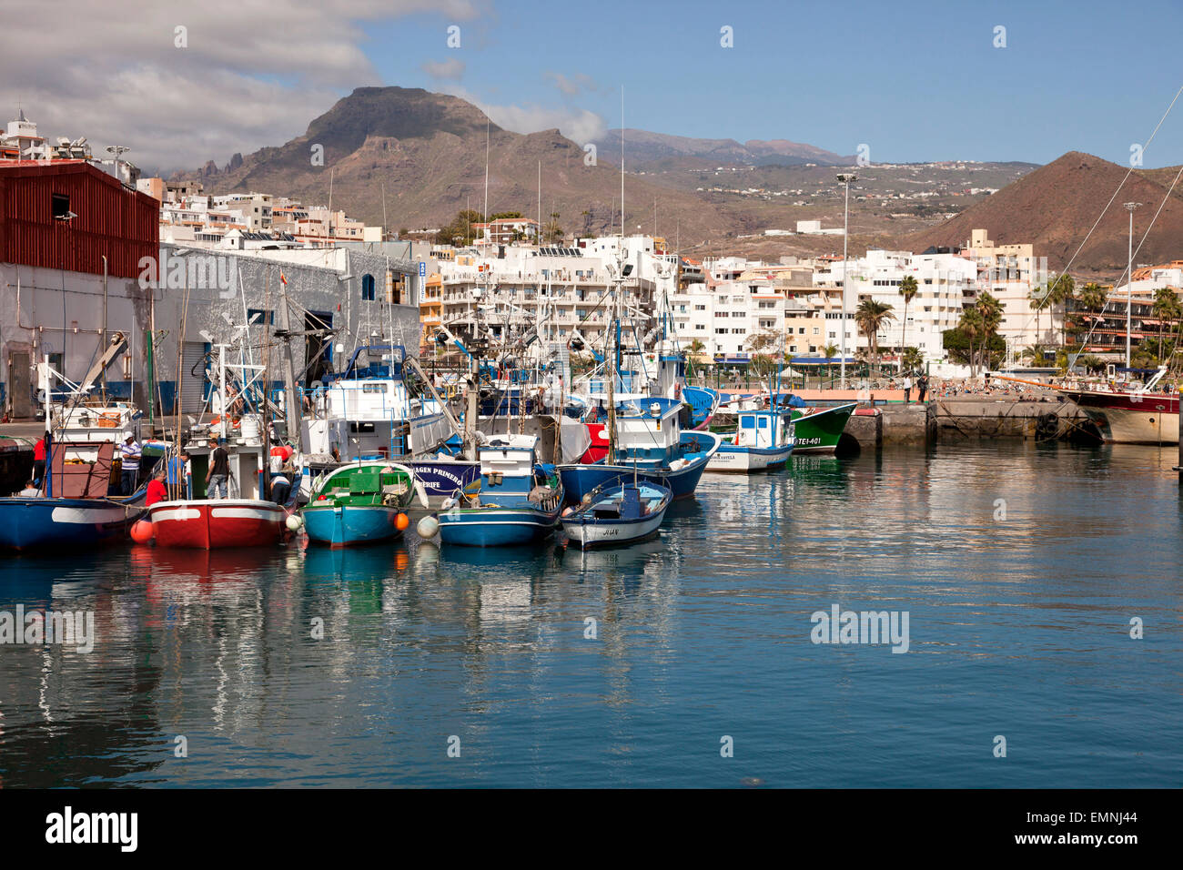 Port de Los Cristianos, Tenerife, Canaries, Espagne, Europe Banque D'Images