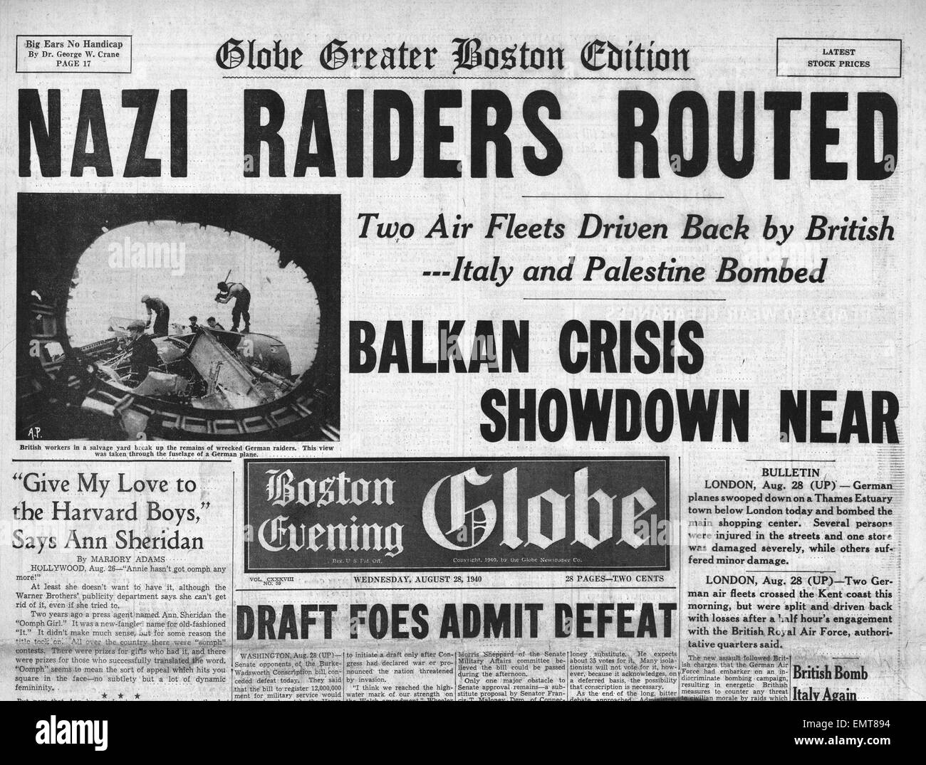 1940 front page Boston Evening Globe Luftwaffe raids sur l'Angleterre des pourparlers de paix des Balkans Banque D'Images