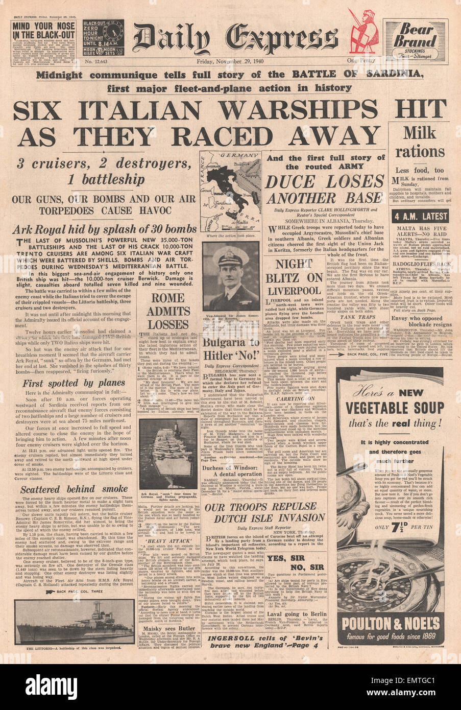 1940 front page Daily Express flotte italienne batailles de la Royal Navy en Méditerranée Banque D'Images