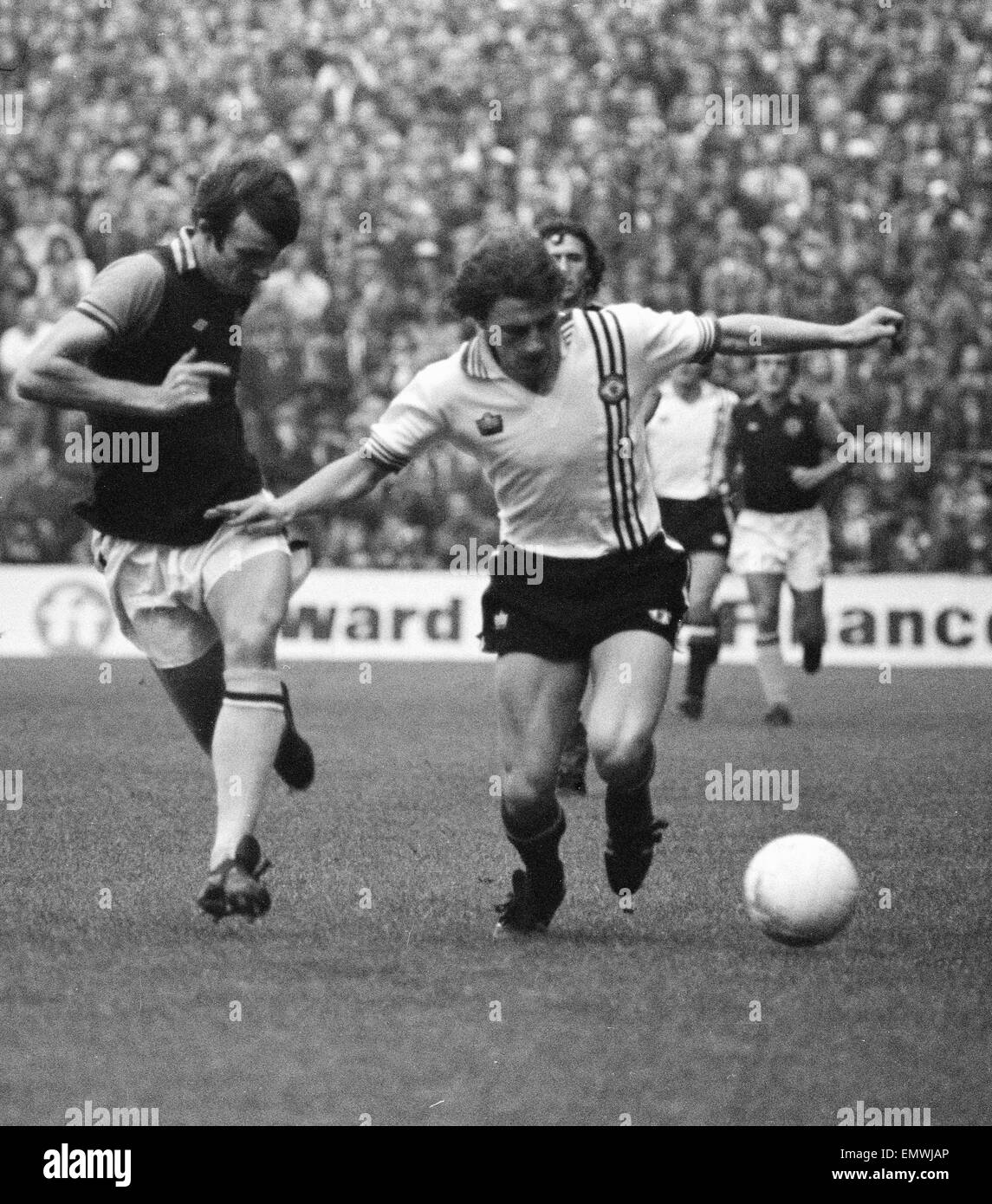 Un match de Division de la Ligue anglaise à Villa Park. Aston Villa v Manchester United. 7e novembre 1976. Banque D'Images