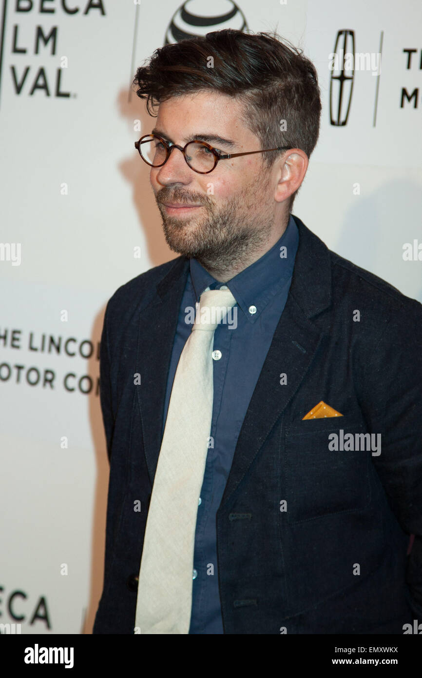 New York, USA. 22 avril, 2015. Réalisateur Henry Hobson, marche le tapis rouge lors du lancement mondial de ,,Maggie, 2015, au Tribeca Film Festival à New York, USA, 22 avril 2015. Banque D'Images