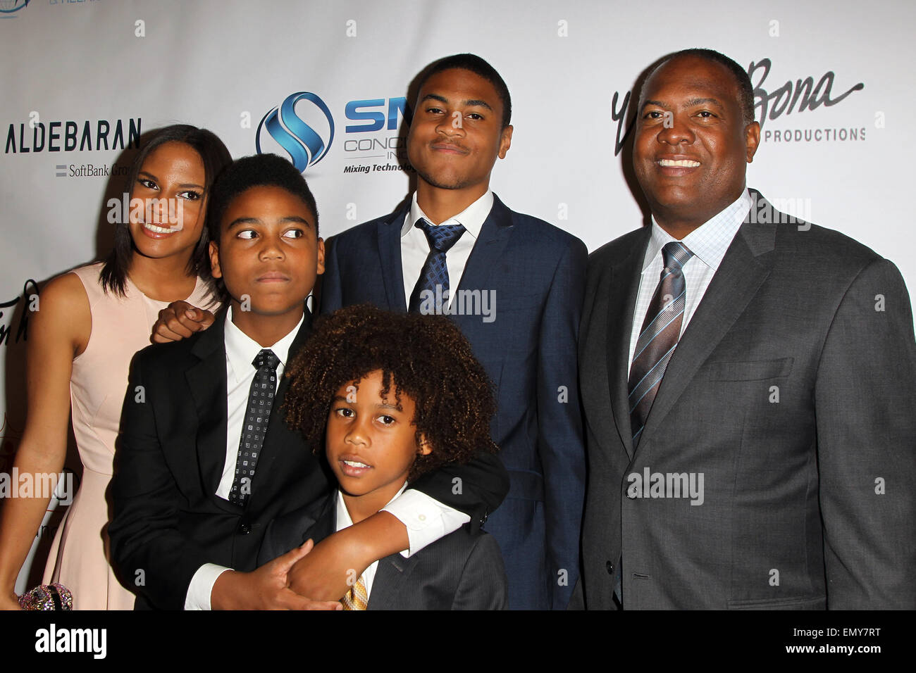 9Th Annual Denim & Diamonds for Autism €'Fundraiser - Avec des arrivées : Rodney Peete,Ryan Elizabeth Peete,Roman,Rodney Peete Peete Jr,James Robinson Peete Où : Westlake Village, California, United States Quand : 20 Oct 2014 Banque D'Images