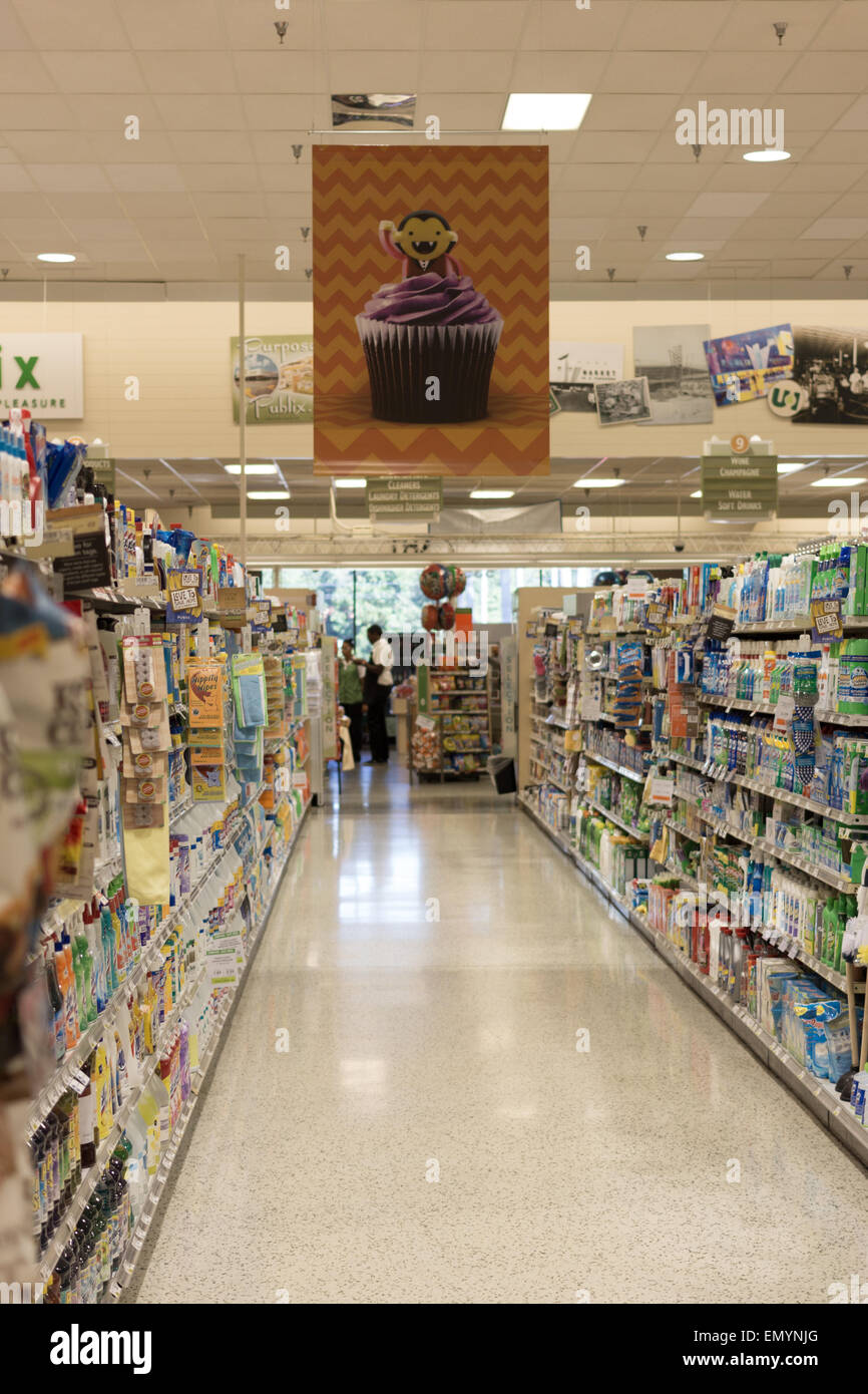 Rayons de produits alimentaires dans un supermarché Publix Florida Banque D'Images