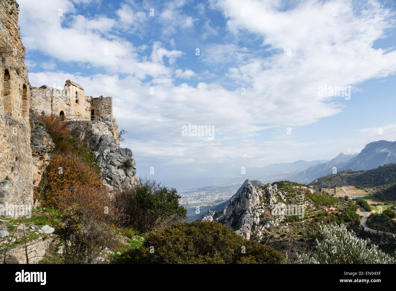 St Hilarion Château et vue sur les montagnes, près de cinq doigts Girne (Kyrenia), Chypre du Nord Banque D'Images