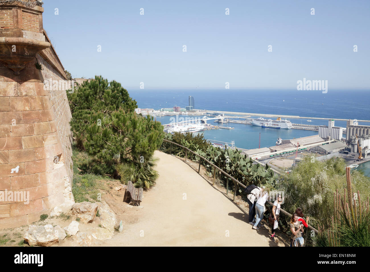 Vue du Castell de Montjuic sur les ports, Barcelone, Catalogne, Espagne Banque D'Images