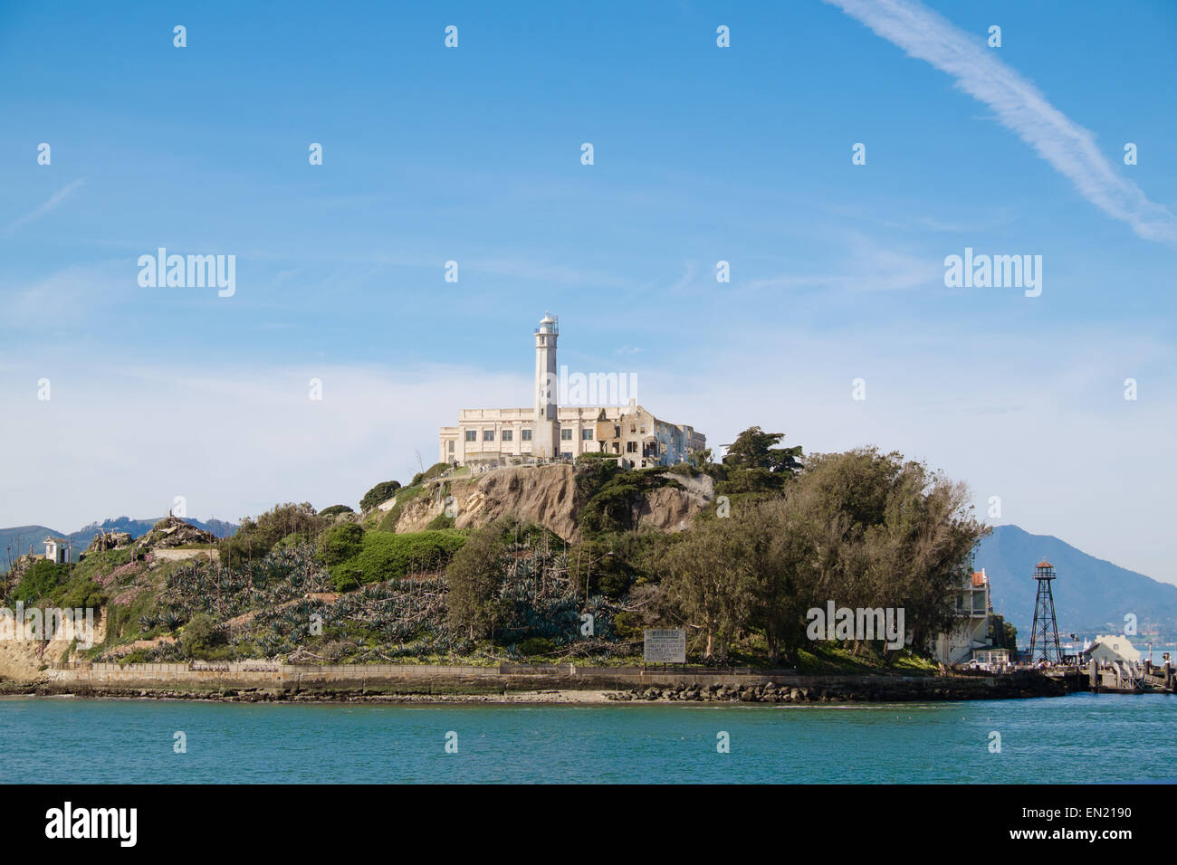 Approche d'Alcatraz prison pénitentiaire île en bateau Banque D'Images