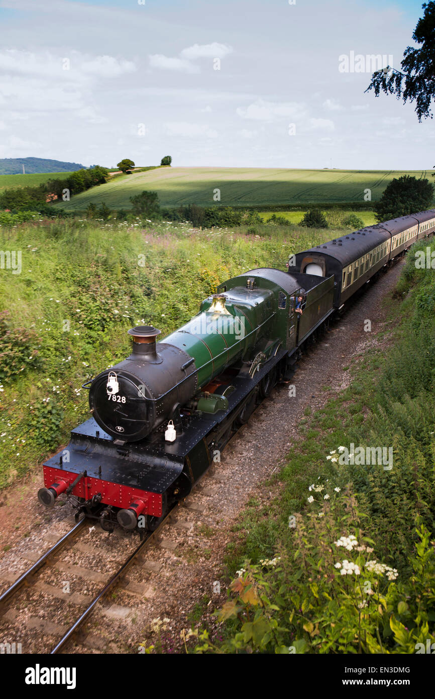 Royaume-uni, Angleterre,, Taunton, Somerset Combe Florey, West Somerset Railway locomotive 7828 GWR, Odney Manor Banque D'Images