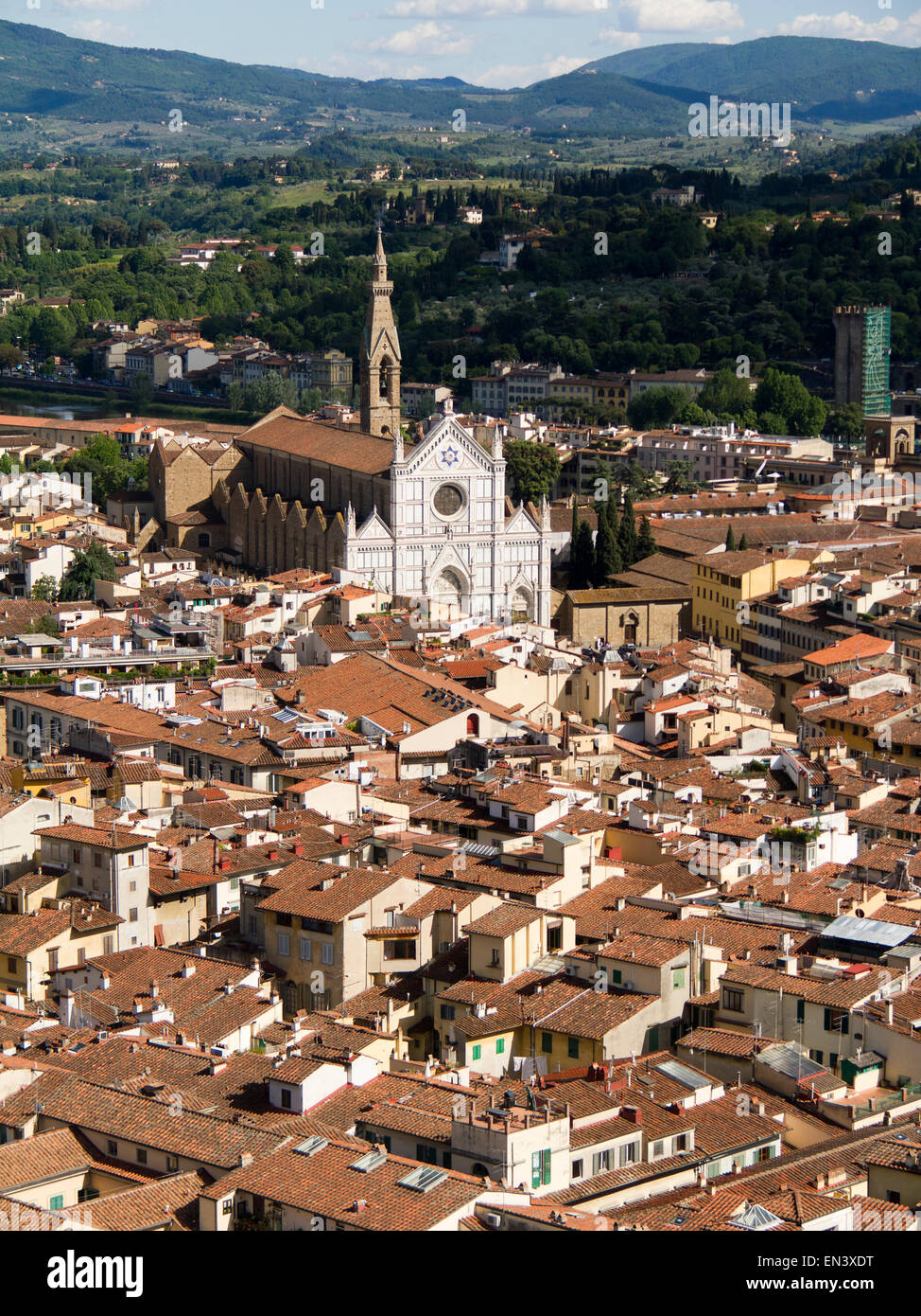 L'Italie, vue de Florence avec l'église de Santa Croce Banque D'Images