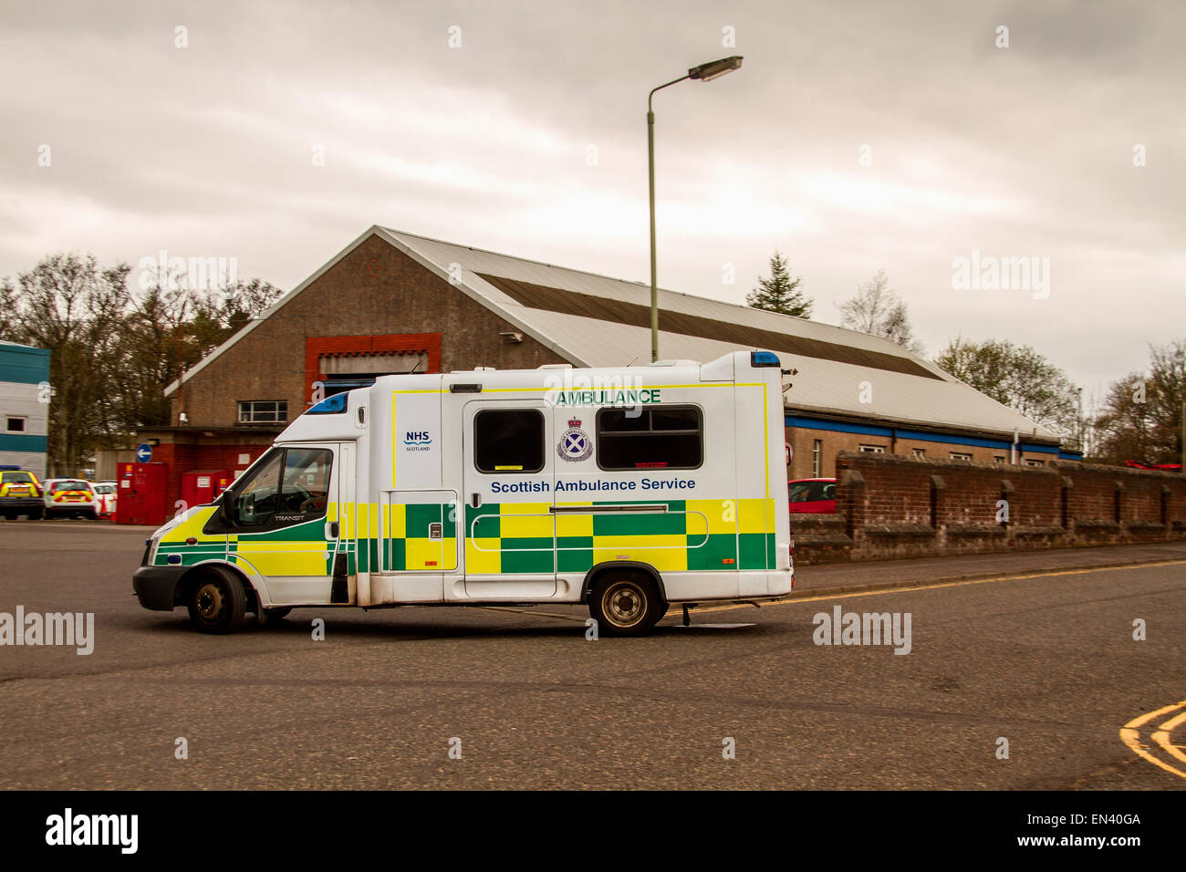 La NHS Ambulance Service écossais East dépôt Central est situé au 76 route de l'École de l'ouest de Dundee, Royaume-Uni Banque D'Images