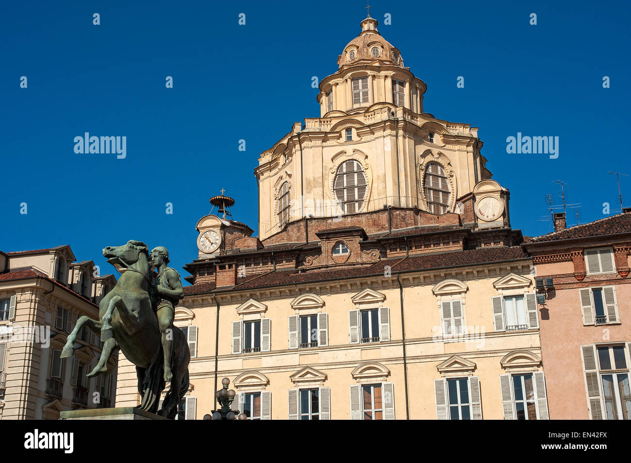 Italie Piémont Turin l'église de St Lorenz Banque D'Images