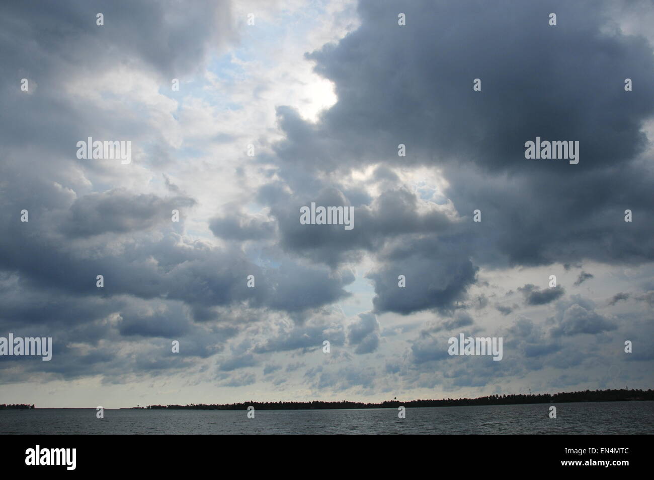 Jouant des nuages Banque D'Images