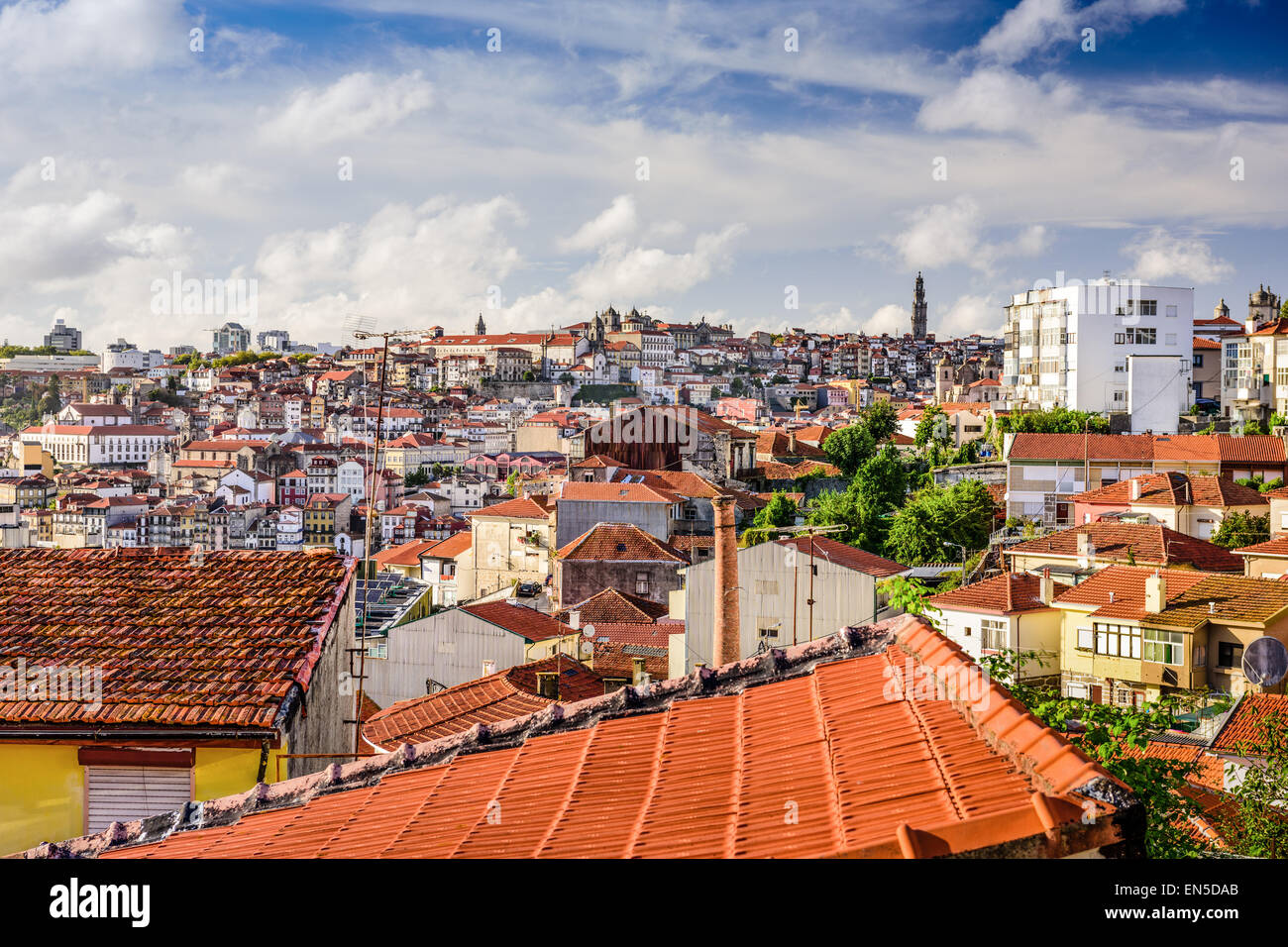 Porto, Portugal vieille ville d'horizon. Banque D'Images