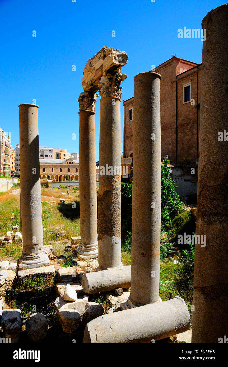 La rue à colonnade Cardo Maximus, colonnes romaines. La Place des Martyrs. Beyrouth. Le Liban. Banque D'Images