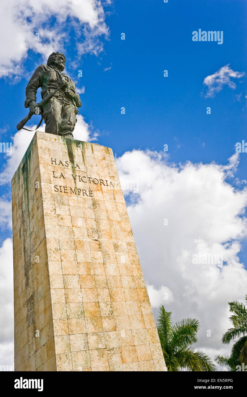 Vue verticale du Mausoleo Che Guevara à Santa Clara. Banque D'Images