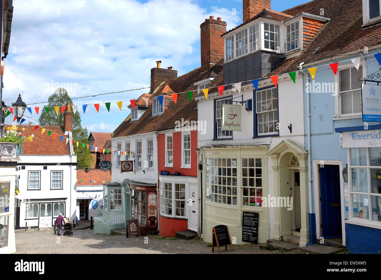 Commerces à Lymington dans la New Forest Hampshire Banque D'Images