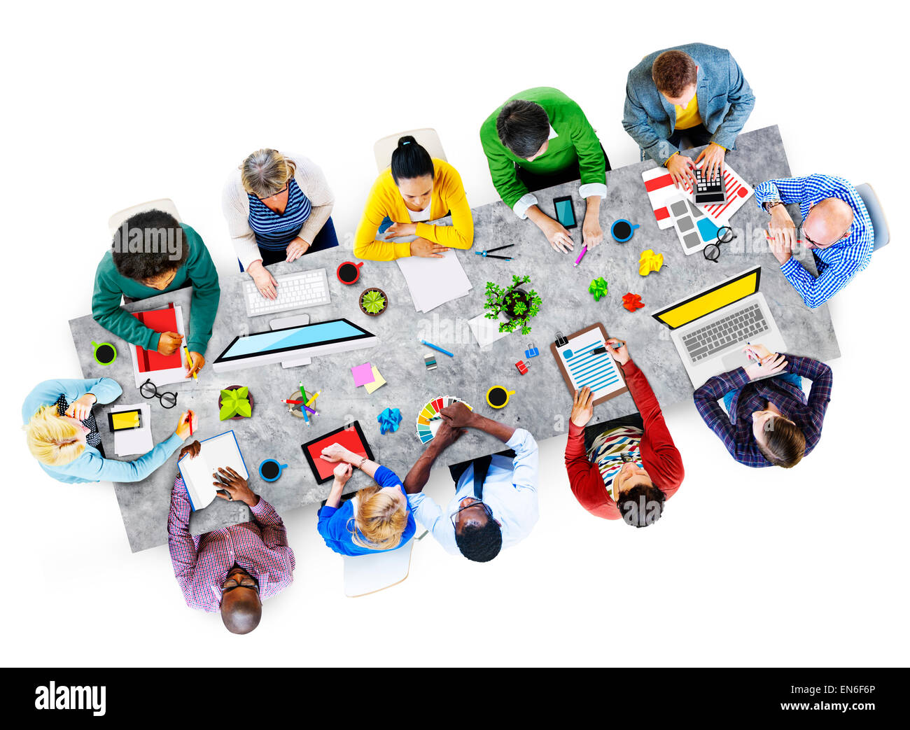 Les concepteurs travaillant dans le bureau et de l'Illustration Photo Banque D'Images