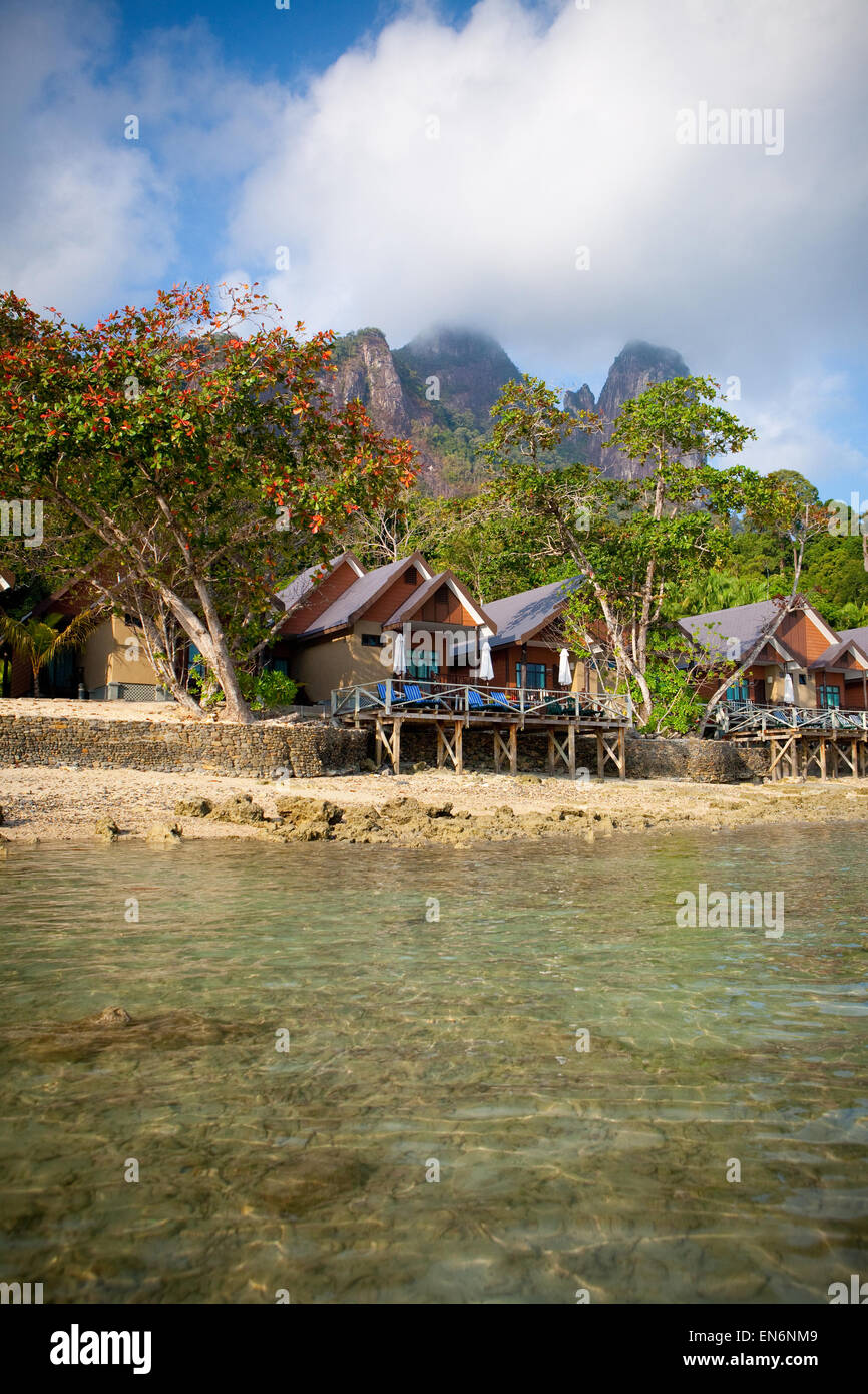 Beau village de vacances île de Tioman, Pahang, Malaisie Banque D'Images