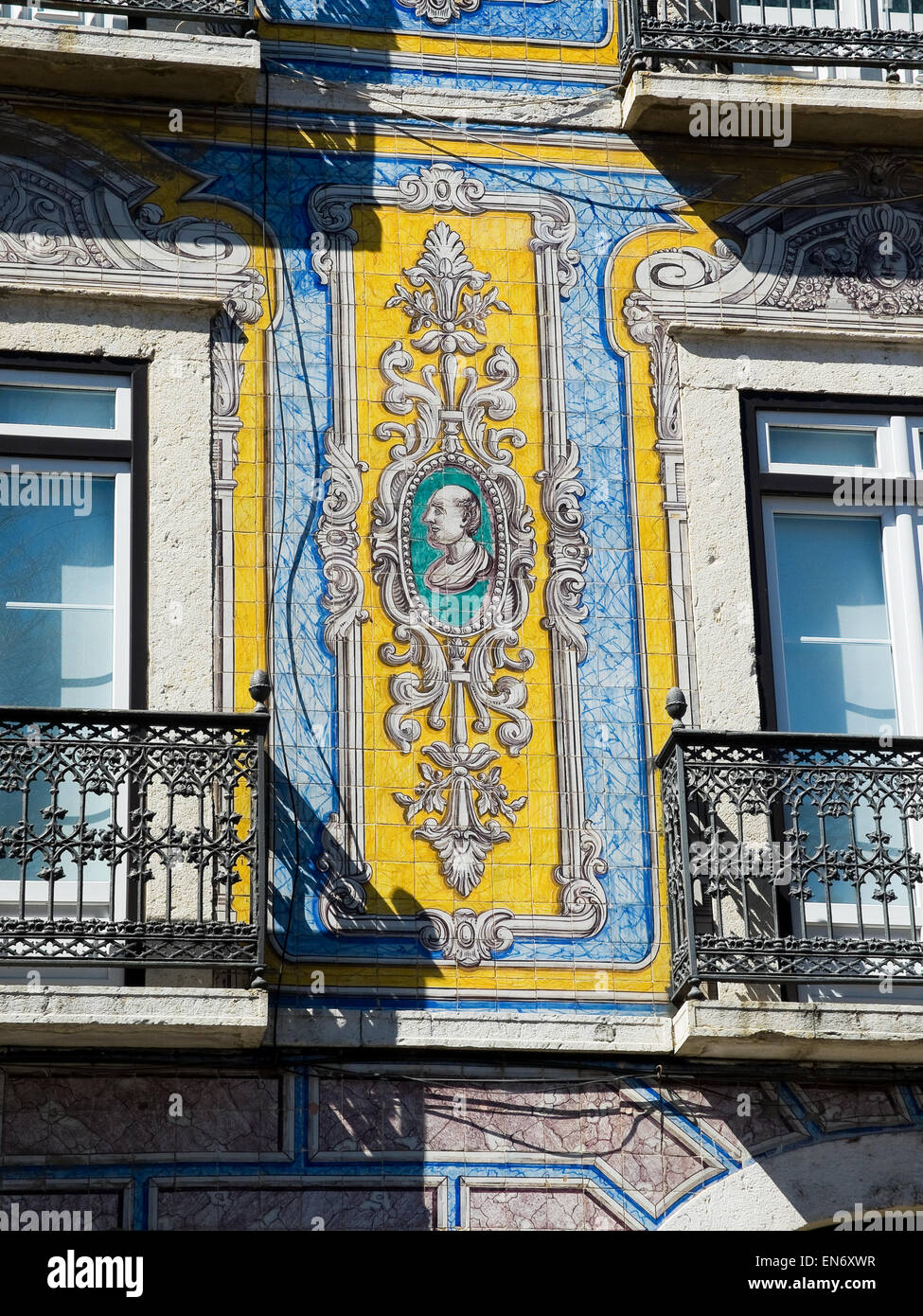 Carreaux portugais antiquités peint à la main. Le Portugal. Banque D'Images