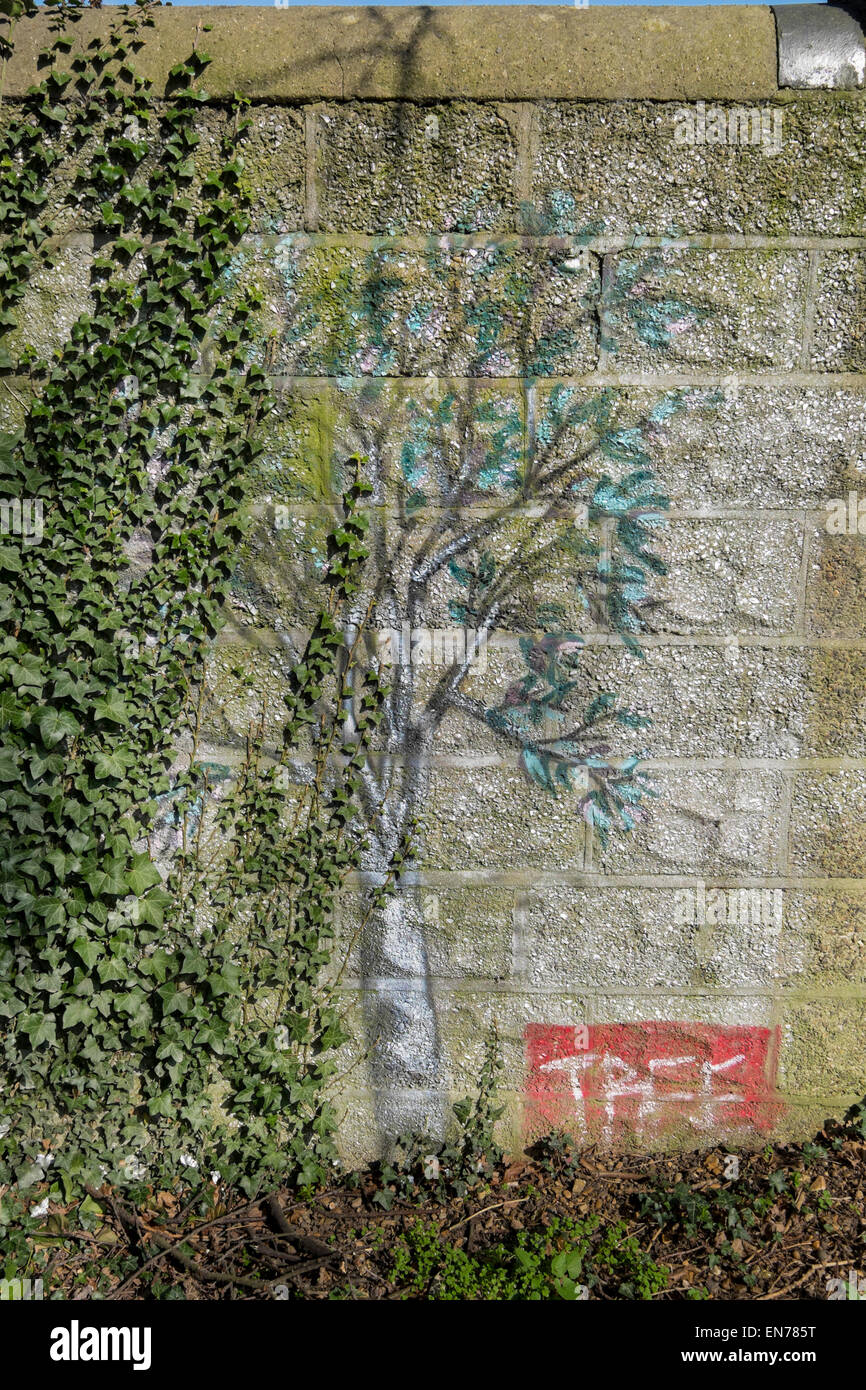 Peinture d'un arbre sur un mur Banque D'Images