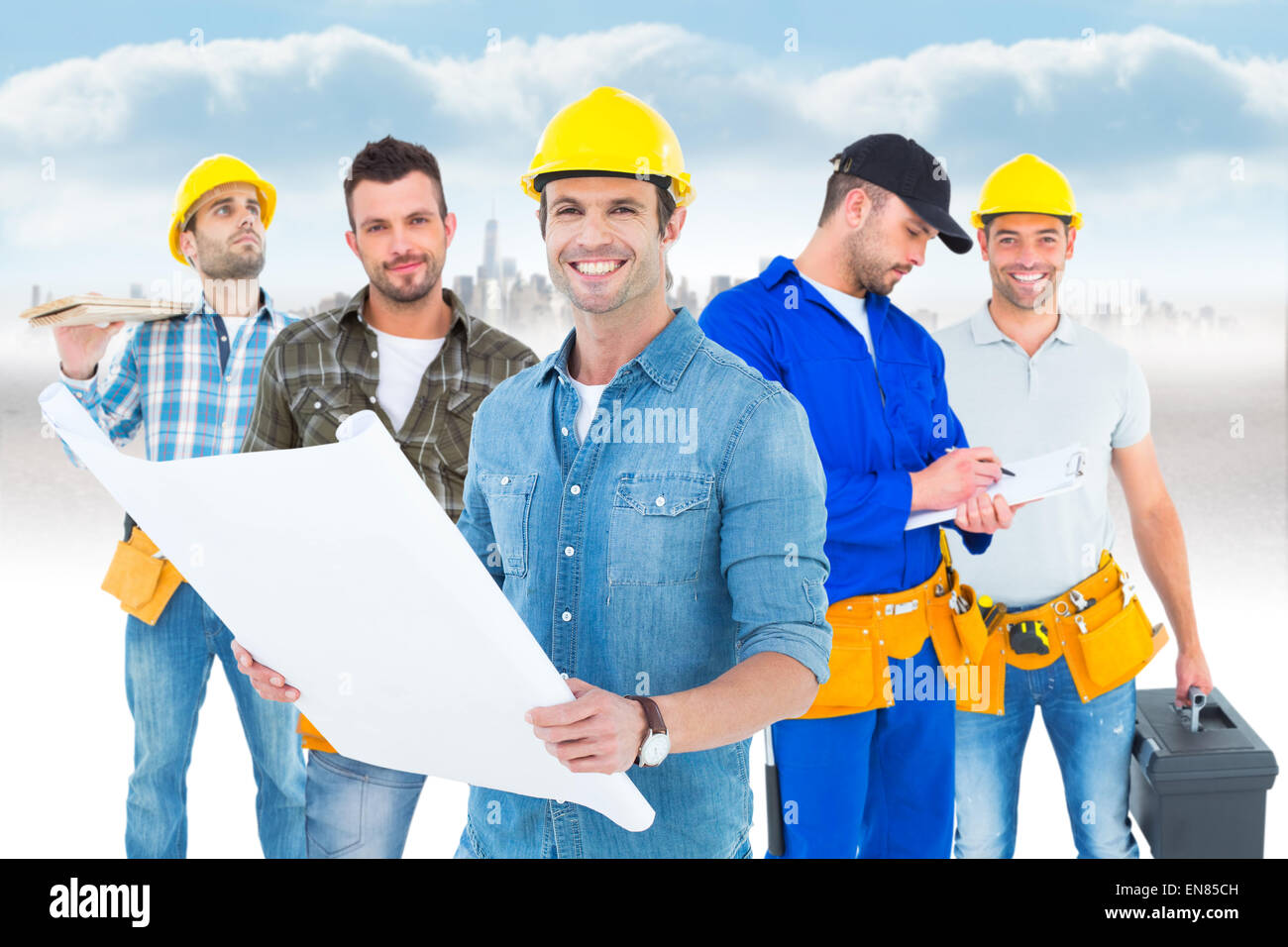 Composite image of architect holding blueprint dans chambre Banque D'Images