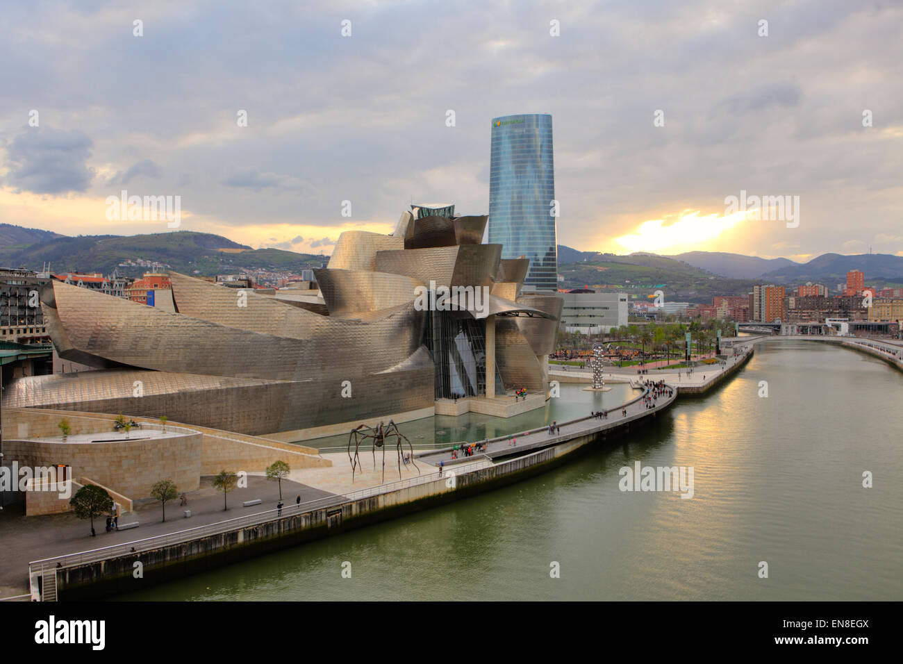 Le moderne Musée Guggenheim, Bilbao, Espagne Banque D'Images