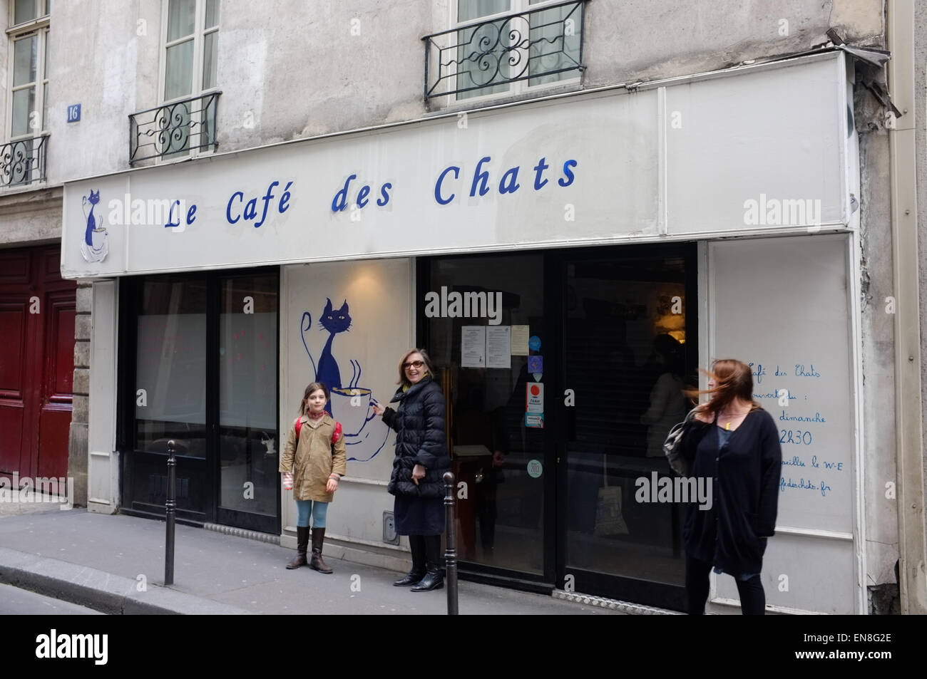 Le Café à l'extérieur des chats, le chat (CAFE), 16 rue Michel Le Comte, Marais, Paris France 3 Banque D'Images