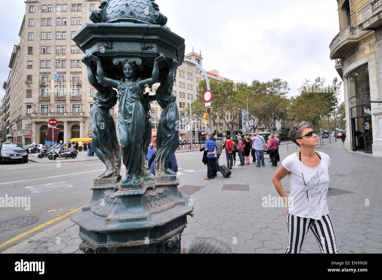 Fontaine Wallace, Passeig de Gracia- Gran Via, Barcelone. La Catalogne. L'Espagne. Banque D'Images