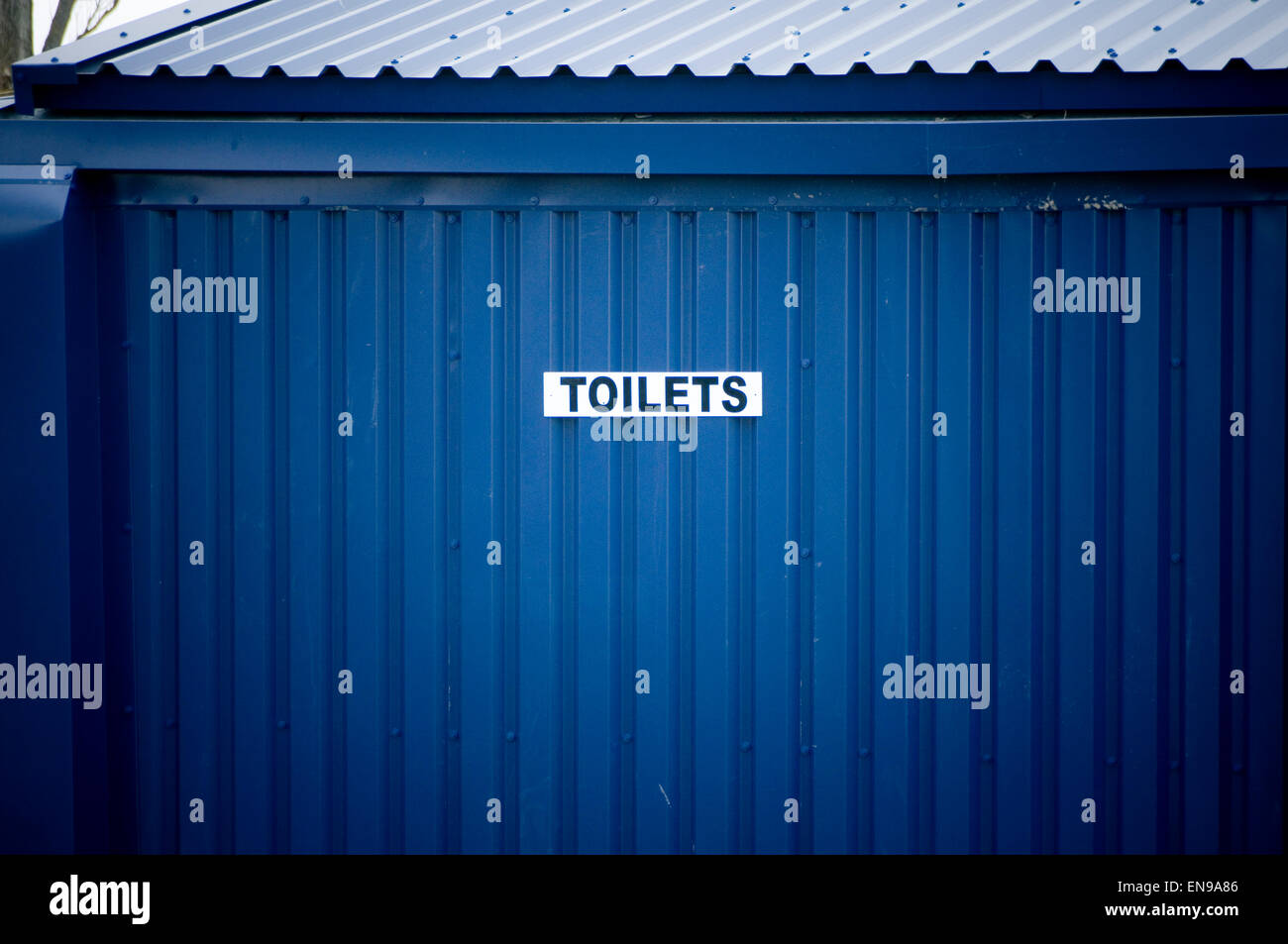 Bloc toilettes toilettes loo loos camping camp sites camping campings communaux blocs bloc tente tentes Banque D'Images