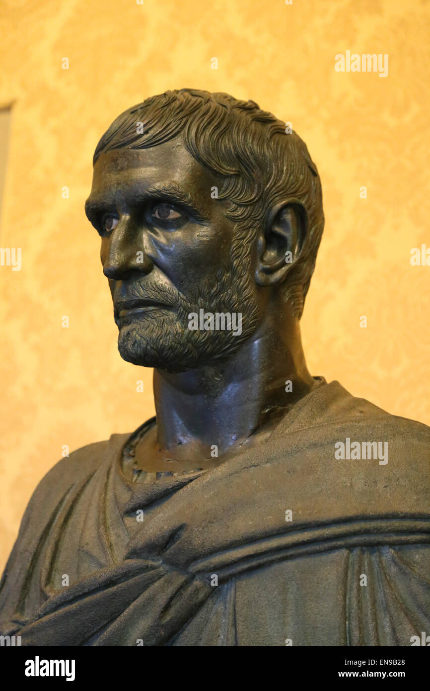 Junius Brutus. Premier consul romain. Buste. Le bronze. 4ème-3ème siècle avant JC. Les musées du Capitole. Rome. L'Italie. Banque D'Images