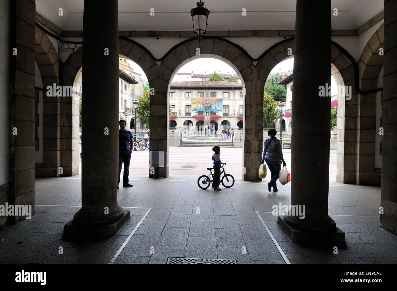 Plaza de Los Fueros, Gernika, Gernika-Lumo, Gascogne, Pays Basque, Espagne. Banque D'Images