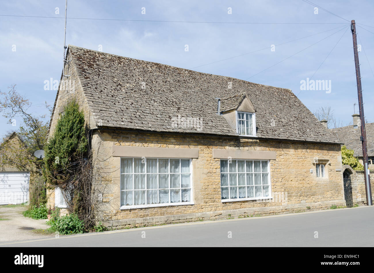 L'Old Malt Barn building en Bourton On The Water qui a été converti en une maison Banque D'Images
