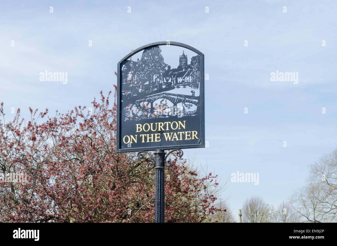 Signe pour Kingham dans les Cotswolds Banque D'Images