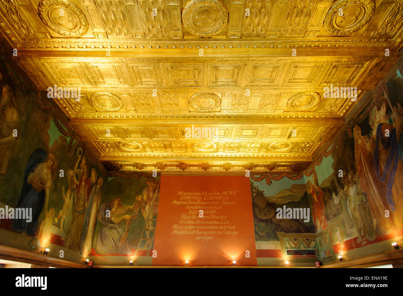 Plafond d'or en Hochzeitsturm, Centre d'Art Noveau sur Mathildenhoehe, Darmstadt, d'GermanyCenter Mathildenhoeh sur Art Nouveau Banque D'Images