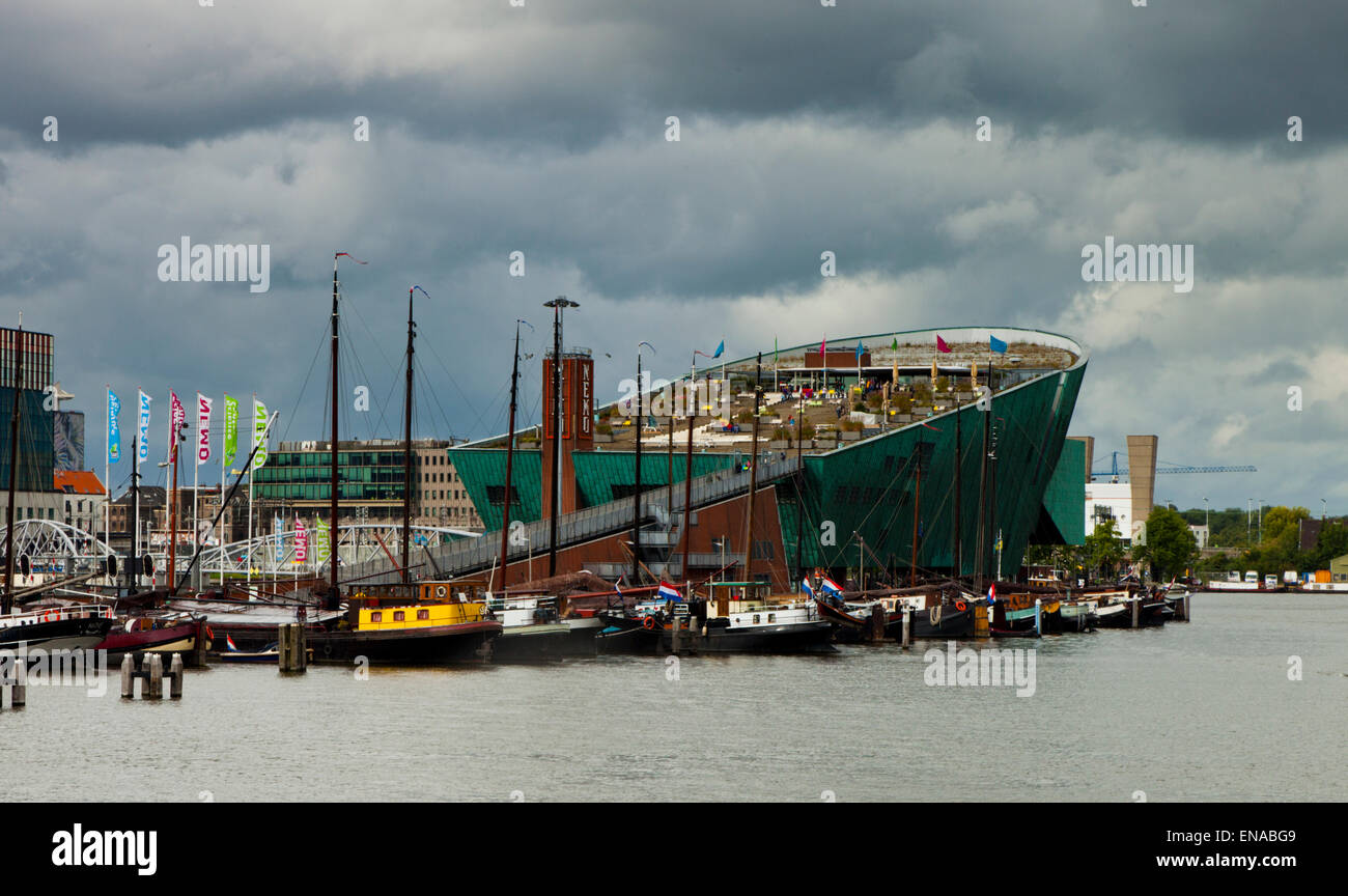 Le Centre des sciences Nemo Amsterdam Pays-Bas Banque D'Images
