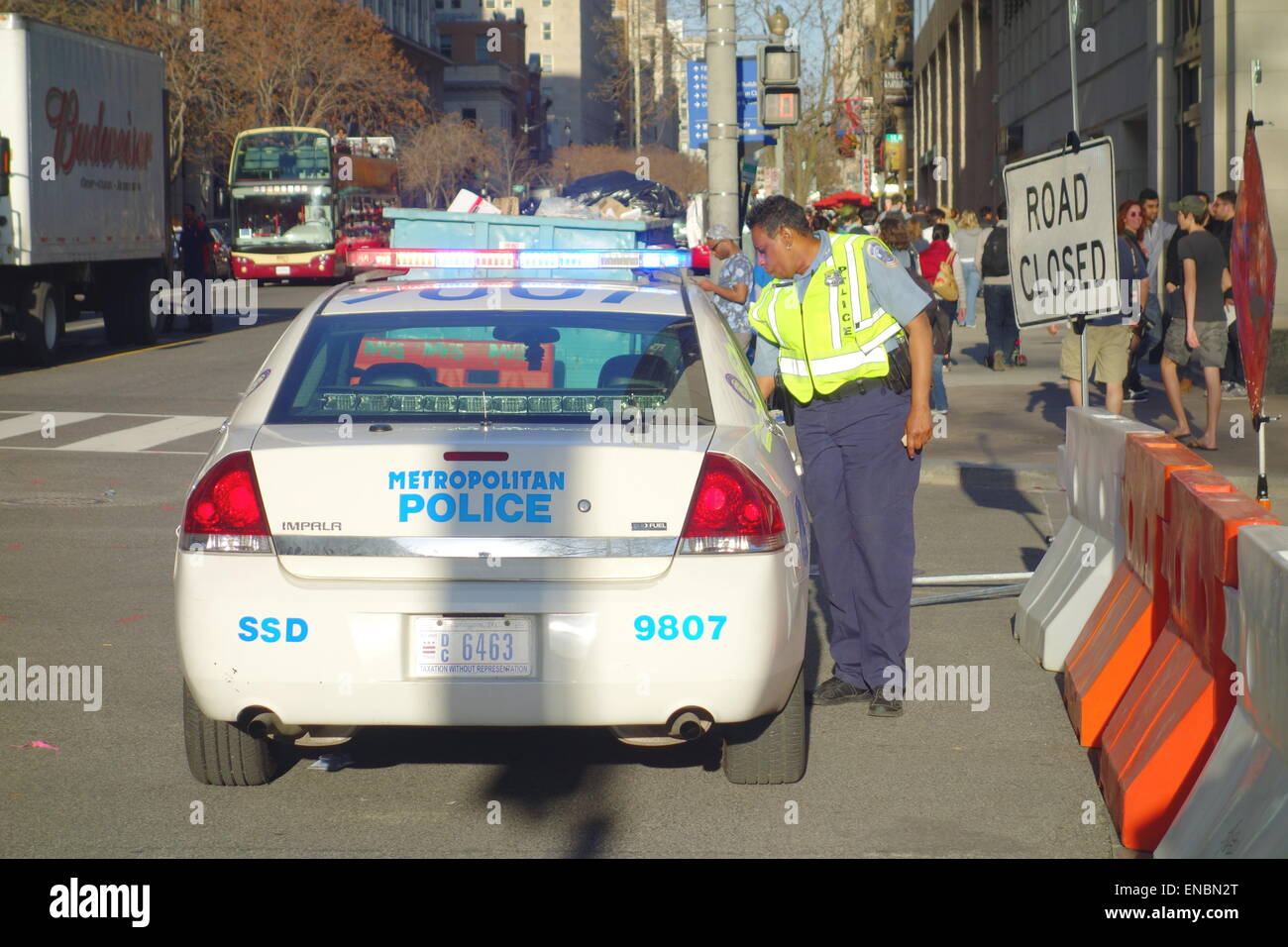 Metropolitan Police cruiser dans une rue de Washington DC Banque D'Images