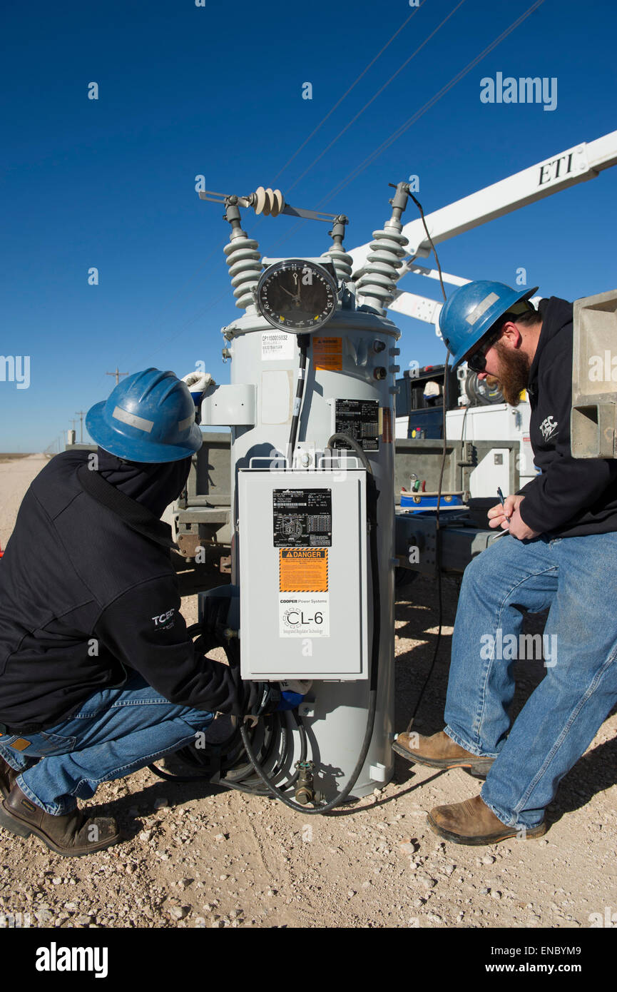 L'utilitaire électrique pour lignes électriques TCEC Tri-County Coop Banque D'Images