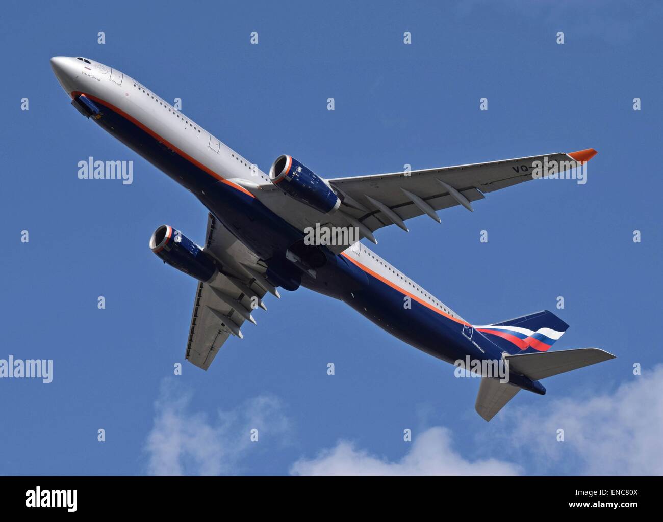 Aeroflot Airbus A330-300 (223-BCU) part de l'aéroport Heathrow de Londres, en Angleterre. Banque D'Images