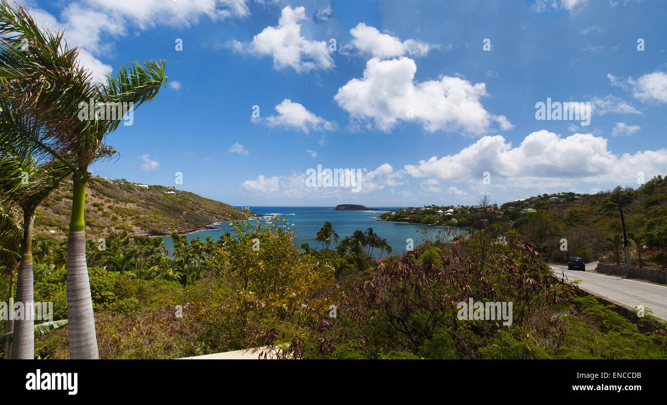 St Barth, St Barths, Saint Barthélemy, French West Indies, Antilles françaises : la mer des Caraïbes vu de Marigot Beach Banque D'Images